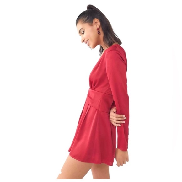 ASTR THE LABEL Friday Plunging Red Romper, Size XS. - Picture 3 of 15